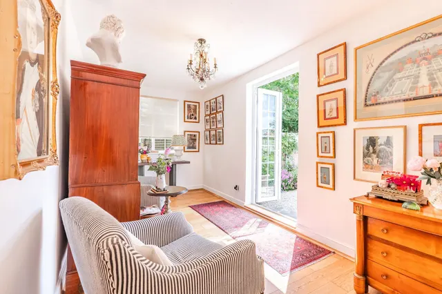 Two Bedroom Ground Floor Apartment in, photo 3