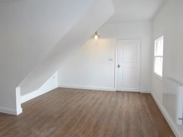 North Gate, Newark, NG24, photo 3