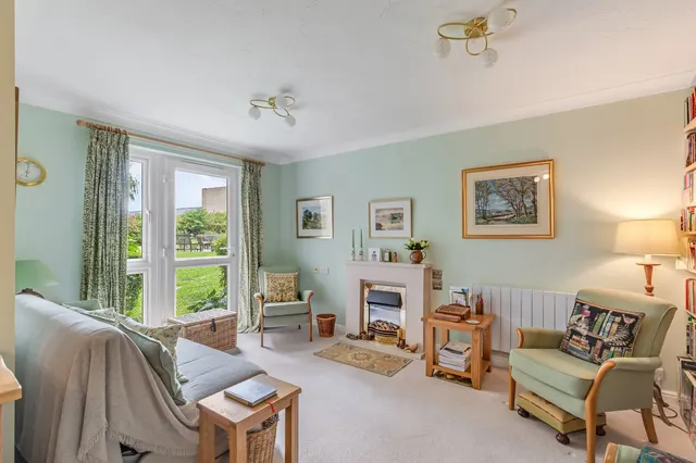 Springs Lane, Ilkley, LS29, photo 2