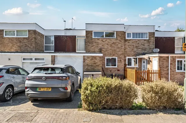 Fox Close, Orpington, BR6, photo 1