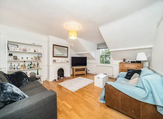 Surbiton Hill Park, Surbiton, KT5, photo 2