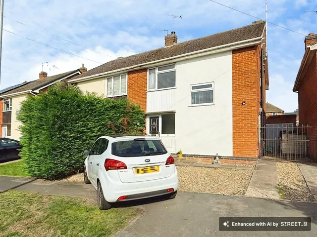 Kent Drive, Oadby, LE2, photo 1