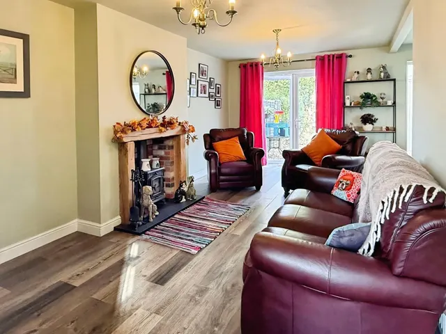 Kent Drive, Oadby, LE2, photo 2