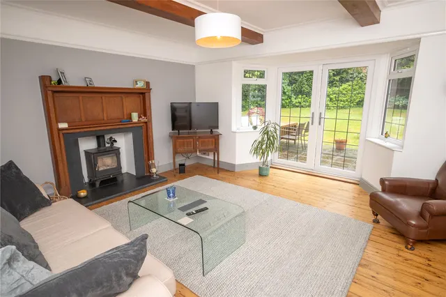 Photo 2 — Billesley Lane, Moseley, Birmingham, B13 9QU