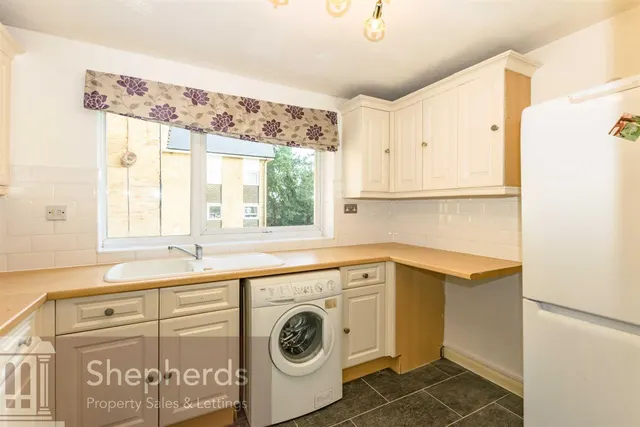 Lampits, Hoddesdon, EN11, photo 3
