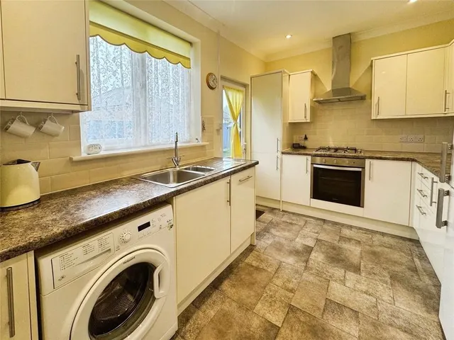 Photo 3 — Ashbrook Road, St. Leonards-on-Sea, East Sussex, TN37