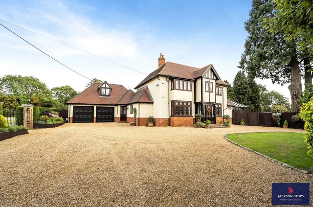 Watling Street, Little Brickhill, MK17, photo 1