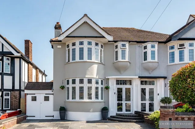 Parkland Avenue, Romford, RM1, photo 1