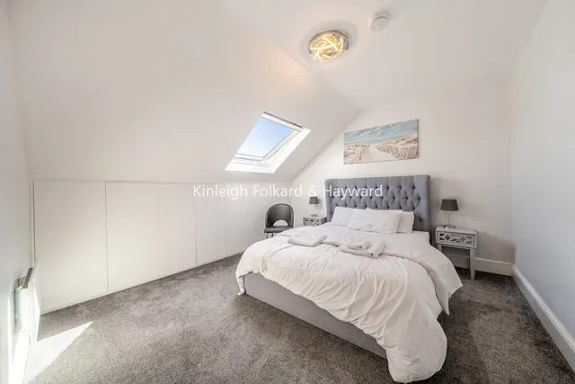 Rosedene Avenue, London, SW16, photo 1