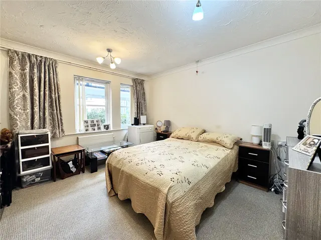 St Stephens Road, Bournemouth, BH2, photo 2