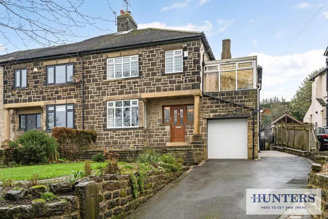 Emmott Drive, Rawdon, LS19, photo 2