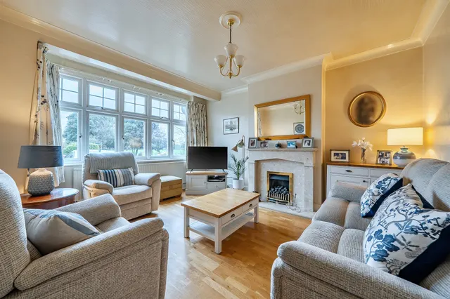 Parsonage Gardens, Enfield, EN2, photo 3