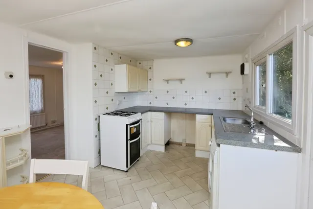 Fleet End Road, Warsash, SO31, photo 2