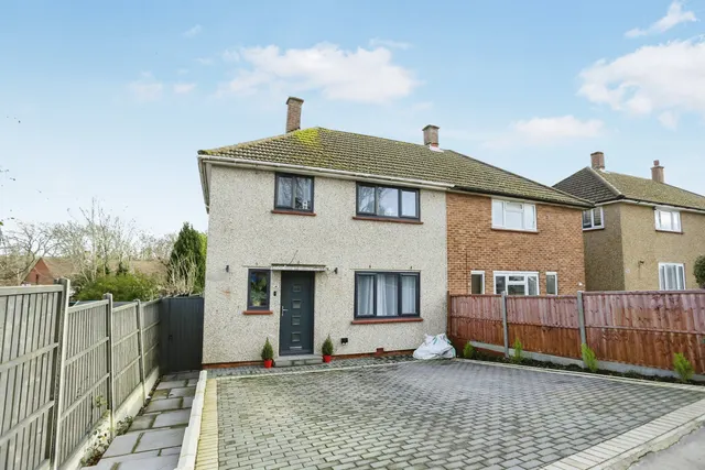 Dunley Drive, New Addington, Surrey, CR0, photo 1