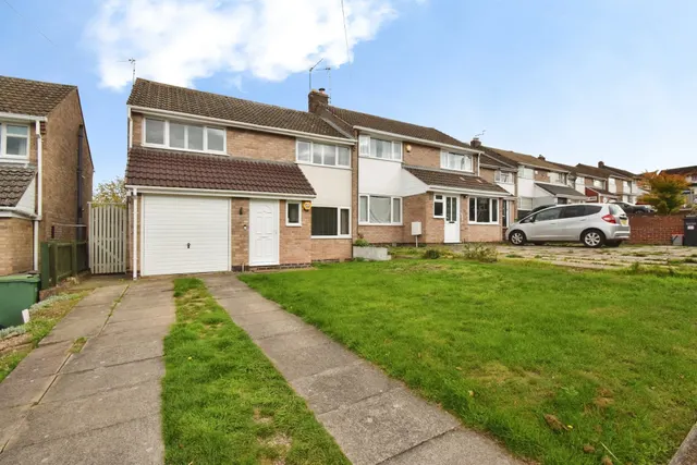 Briar Meads, Oadby, LE2, photo 1