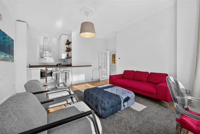 Frognal, London, NW3, photo 3