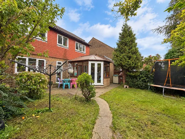 Hawkstown View, Hailsham, BN27, photo 2