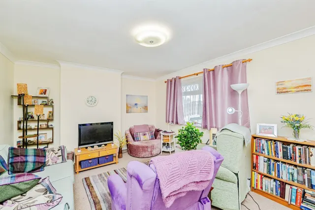 Hill View Bridgend, CF31, photo 2