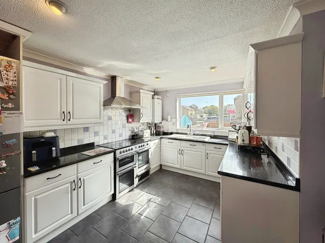 Elizabeth Way, Siddington, GL7, photo 3