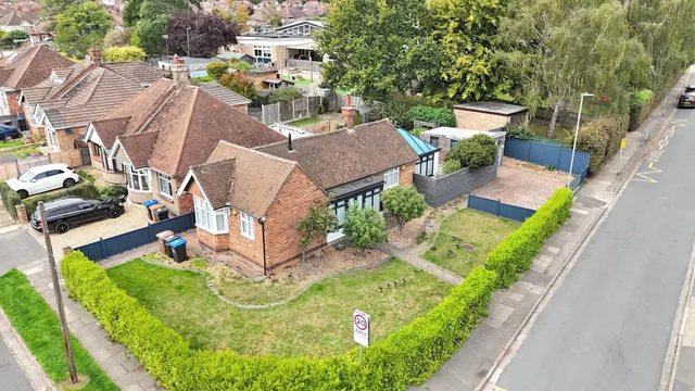 Malcolm Drive, Northampton, NN5 5NN, photo 1