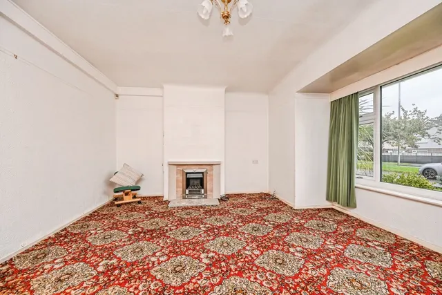 Edge Lane, Crosby, L23, photo 3