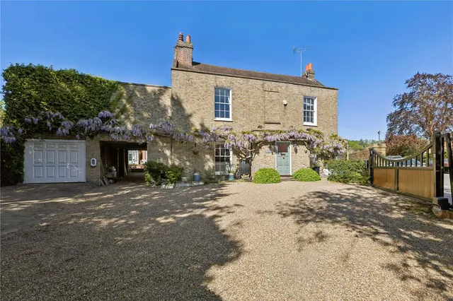 Gatehill Road, Northwood, Middlesex, HA6 3QB, photo 1