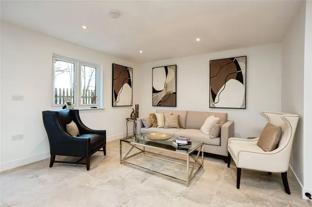 Henwood Green Road, Pembury, TN2, photo 3