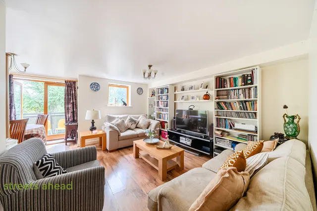 Harry Close, Croydon, CR0, photo 1