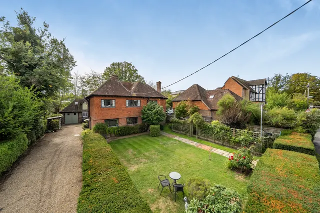 Silverdale Road, Burgess Hill, RH15, photo 1