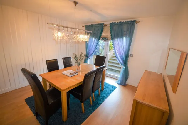 Gaynes Hill Road, Woodford Green, IG8, photo 2
