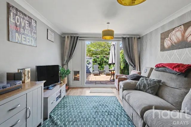 Felicia Way, Chadwell St Mary, RM16, photo 2
