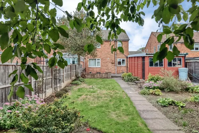 Arden Way, Market Harborough, LE16, photo 3