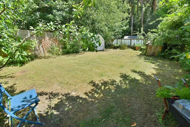 Pine Vale Crescent, BH10, photo 2