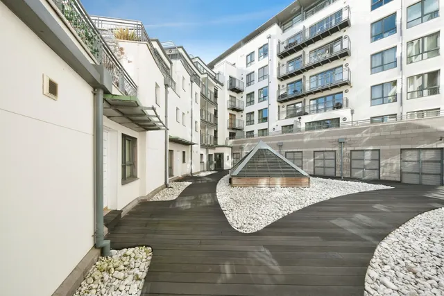 2 bedroom flat, Standard Hill, Nottingham, NG1