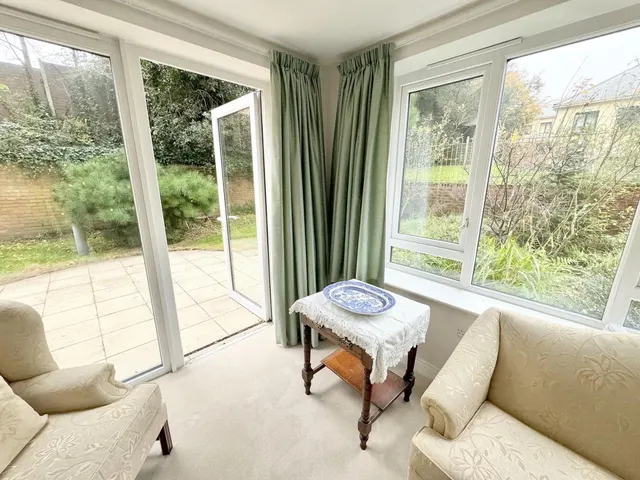 Parkstone Road, BH15, photo 2