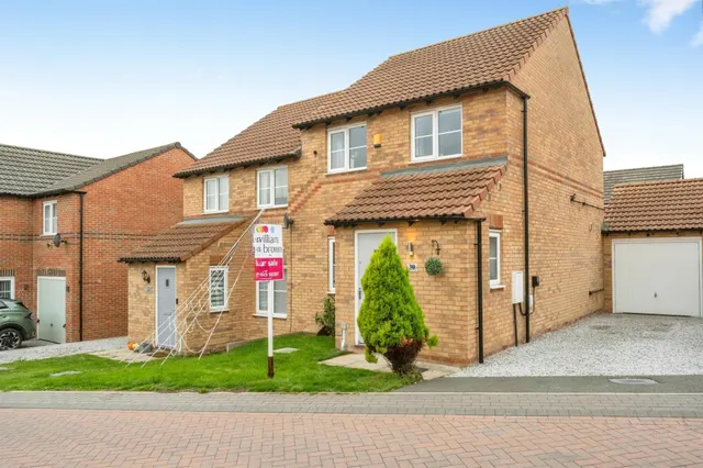 Pickhills Grove, Goldthorpe, S63, photo 1