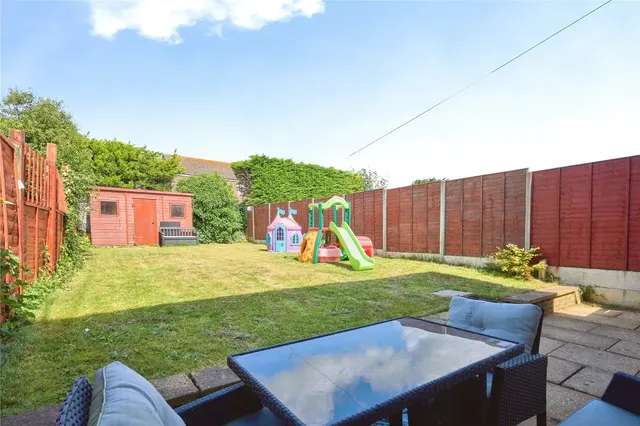 Woods Drive, Apse Heath, PO36, photo 2