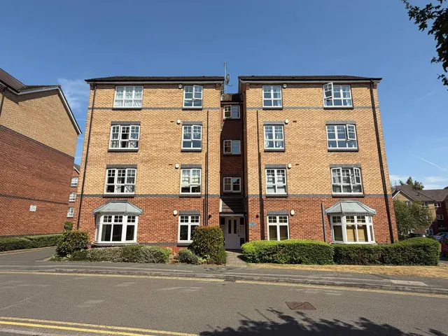 Beckets View, Northampton, NN1 5NJ, photo 1