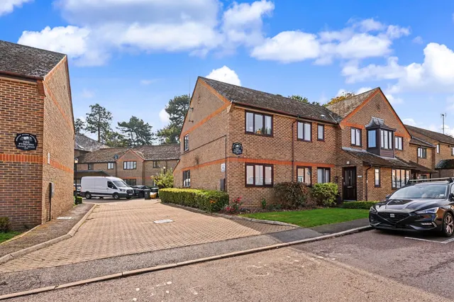 King Street, Tring, HP23, photo 1