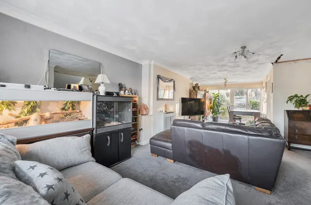 Orchard Road, Havant, PO9, photo 2