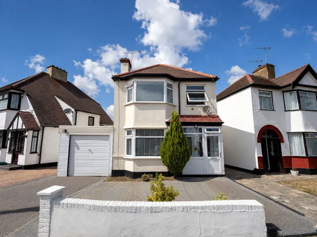 St. Lukes Road, Southend-on-Sea, SS2, photo 1