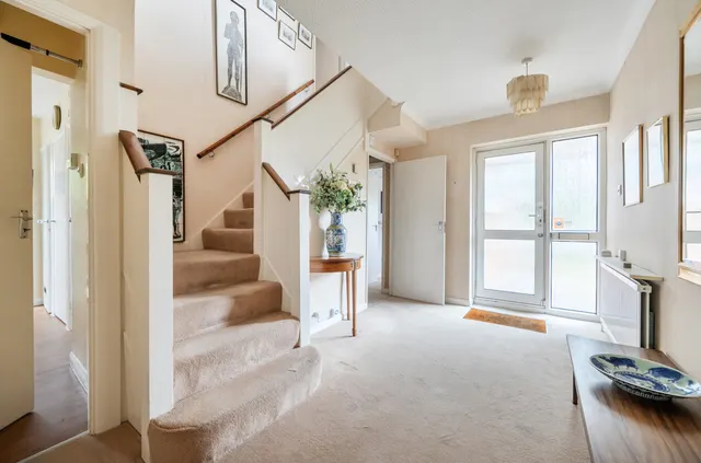 Lyonsdown Road, New Barnet, EN5, photo 2