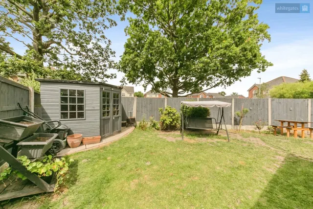 Dillors Croft, Crewe, CW1, photo 2