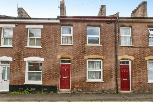 Victoria Street, Exeter, photo 1