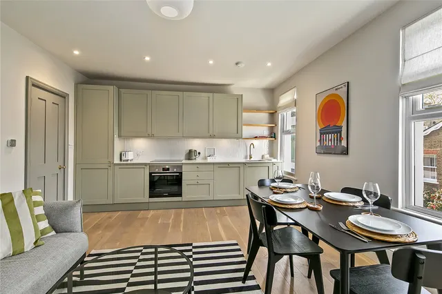 Shaftesbury Road, Richmond, TW9, photo 3