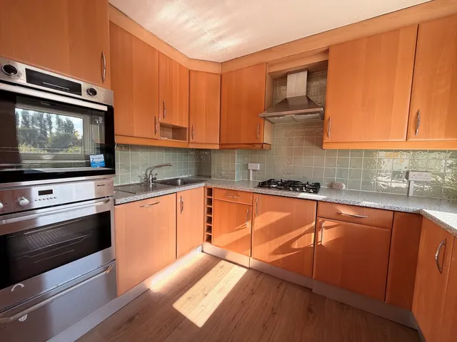 Beckett Walk, Beckenham, BR3, photo 3
