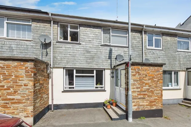 West Street, Millbrook, PL10, photo 1