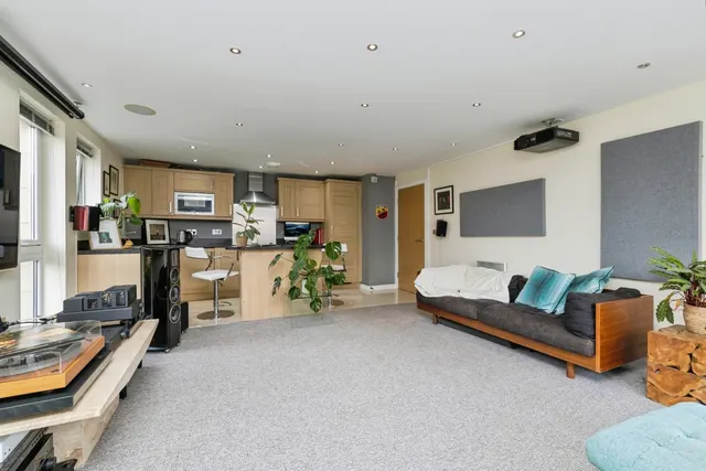 Photo 2 — Glaisdale Court, DARLINGTON, County Durham, DL3