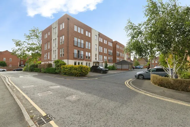 Glaisdale Court, DARLINGTON, County Durham, DL3, photo 1