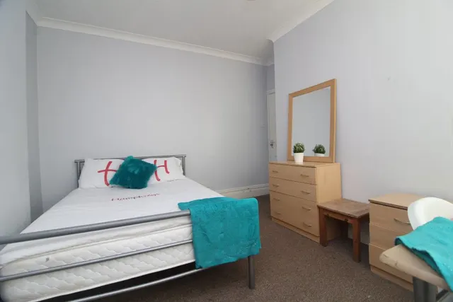 Southgrove Road, S10, photo 2